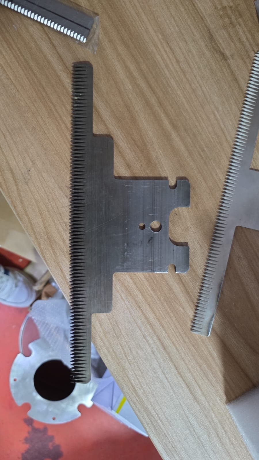 CUCHILLA 272 X 102 X 80 MM