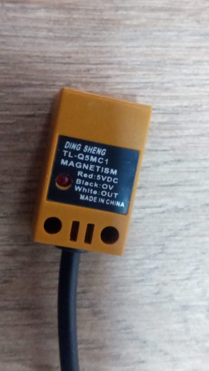 SENSOR MAGNETICO TL-Q5MC1 5V