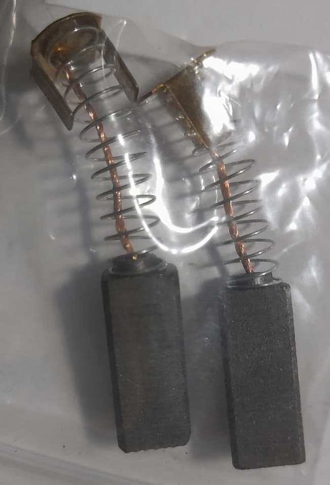 ESCOBILLA (JUEGOX2) PARA SELLADORA BANDA CONTINUA DE 20X8X6MM