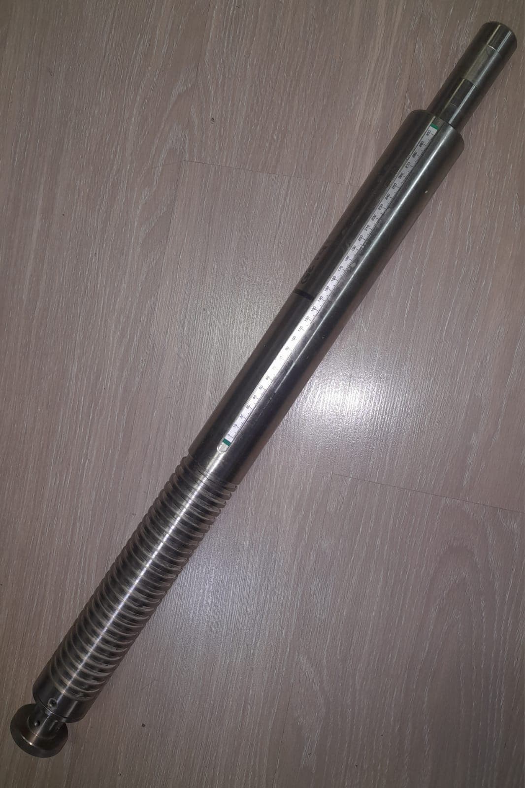 EJE PORTABOBINA PARA ROLLO HASTA 450MM