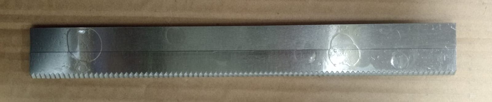 CUCHILLA Y CONTRACUCHILLA 260X16X4MM  ZIG ZAG