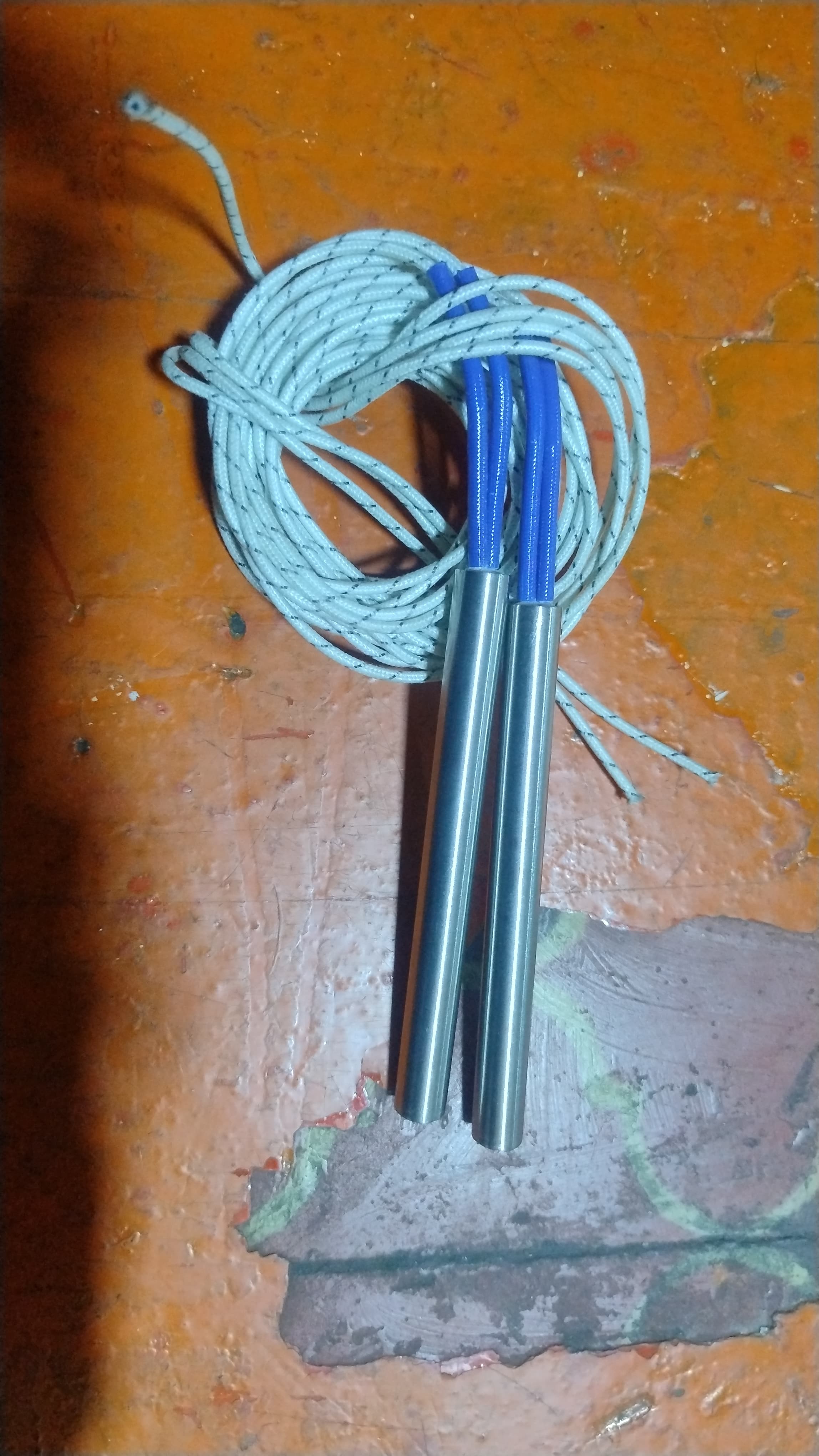 RESISTENCIA TIPO CARTUCHO 120 X Ø12 220V 200W