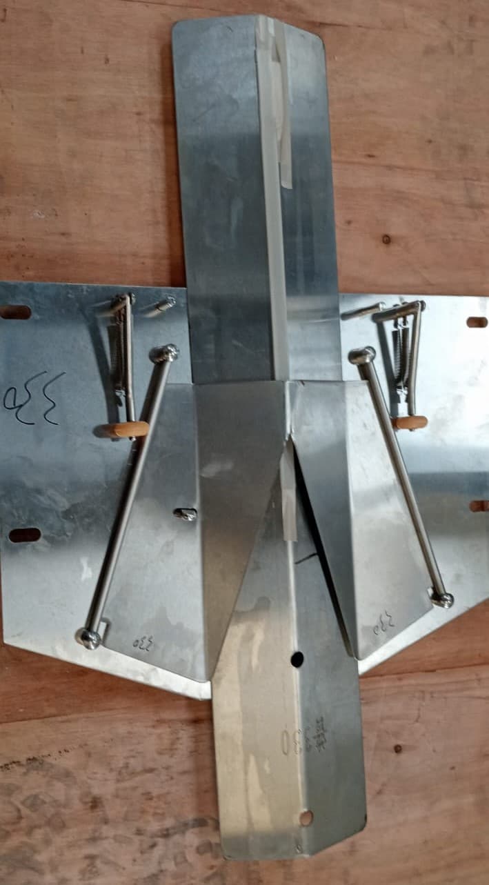 CUELLO FORMADOR MÁQUINA LÍQUIDOS 330MM