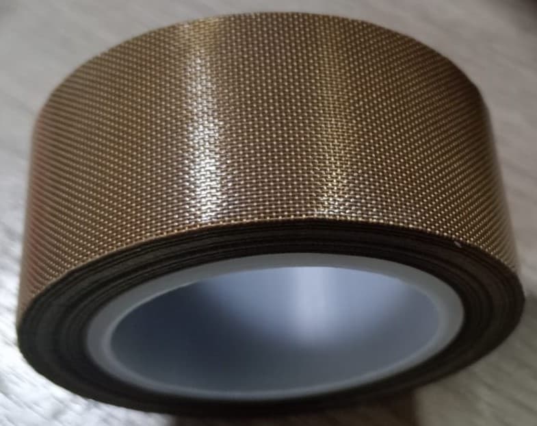 ROLLO DE CINTA DE TEFLON CON ADHESIVO 1"X 10MT ($ 4500 $ 5500) METRO