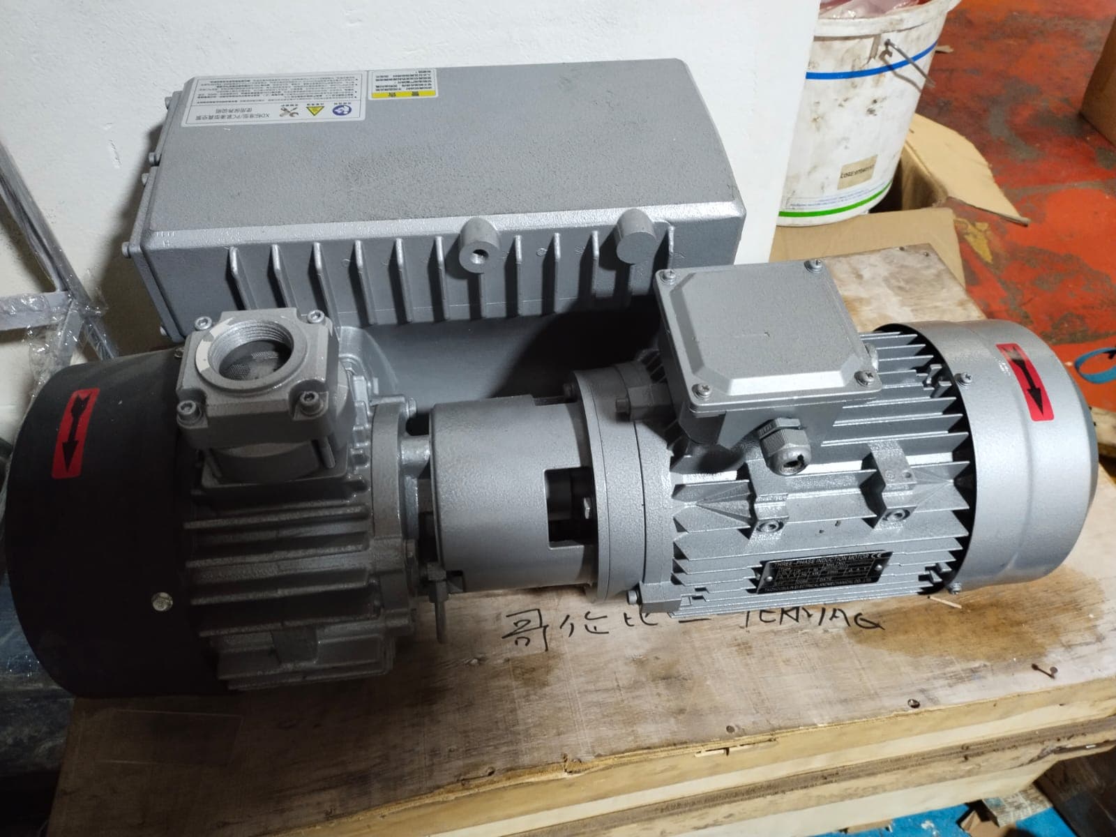 BOMBA 63MT CÚBICOS