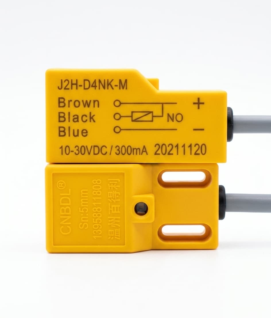 SENSOR AMARILLO CNBDL J2H-D4NK-M - Imagen 1