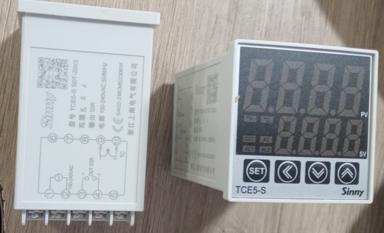 PIRÓMETRO O CONTROL DE TEMPERATURA TCE5-S SOT -2