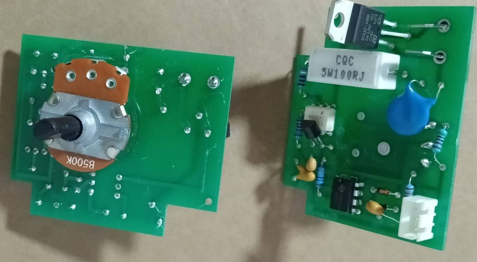 TARJETA O CIRCUITO CONTROL DE TEMPERATURA HP280 Y 241G