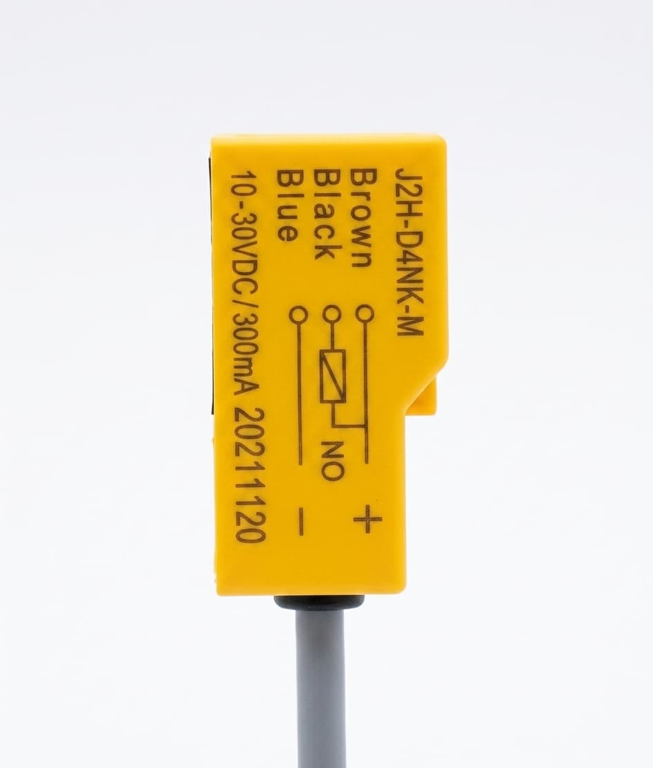 SENSOR AMARILLO CNBDL J2H-D4NK-M