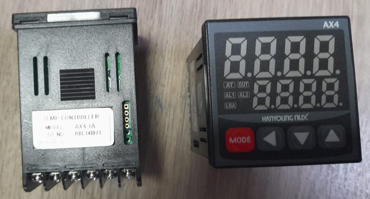 PIROMETRO / CONTROLADOR DE TEMPARATURA AX4-1A HANYOUNG