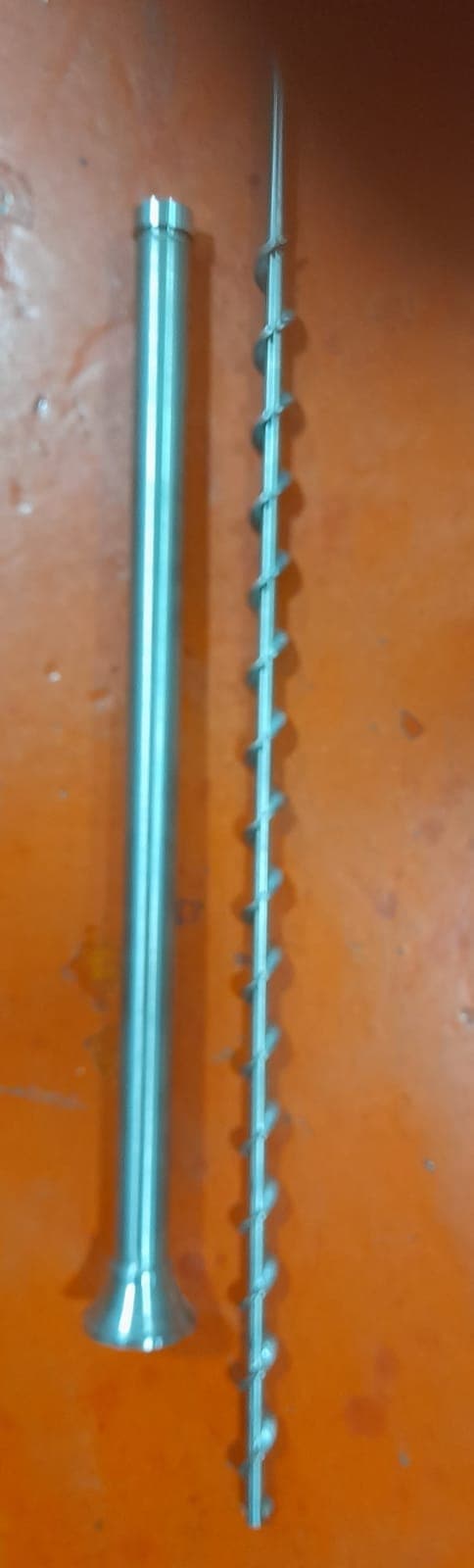 TORNILLO Y CAMISA PARA DOSIFICADOR DE POLVOS 25MM IN / 34MM OUT