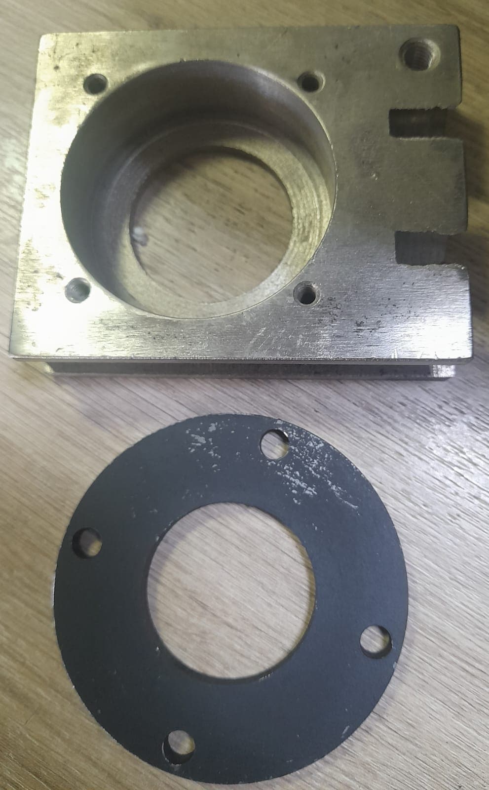 CUADRANTE SOPORTE EJE MODULO DE SALIDA
