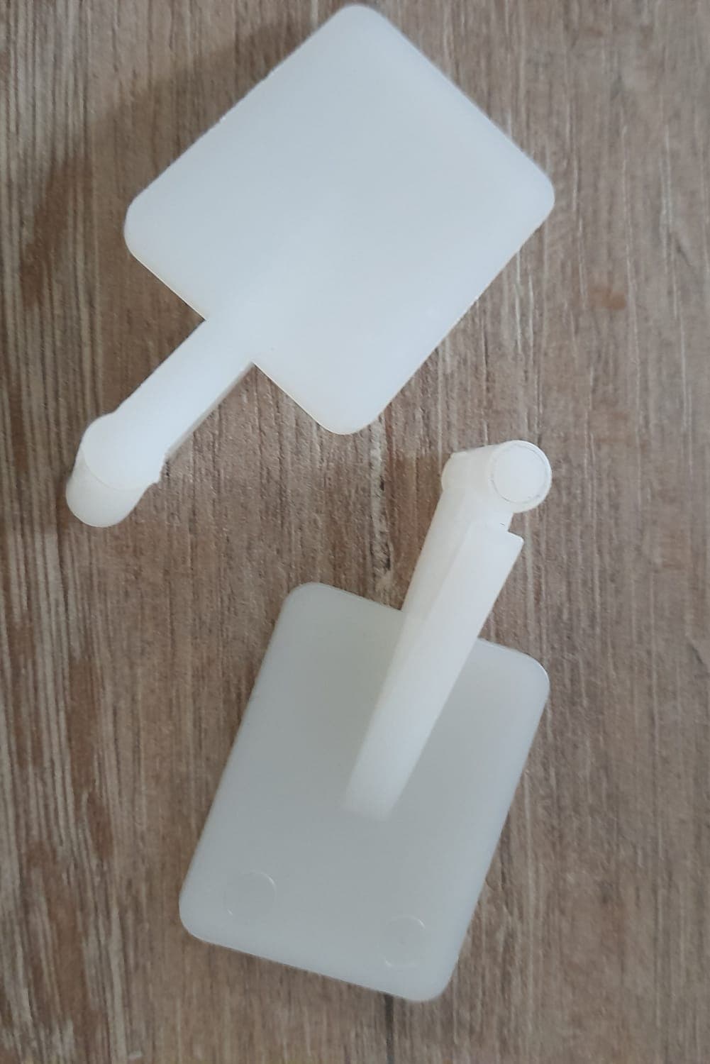 PALETA PEQUEÑA DE NYLON