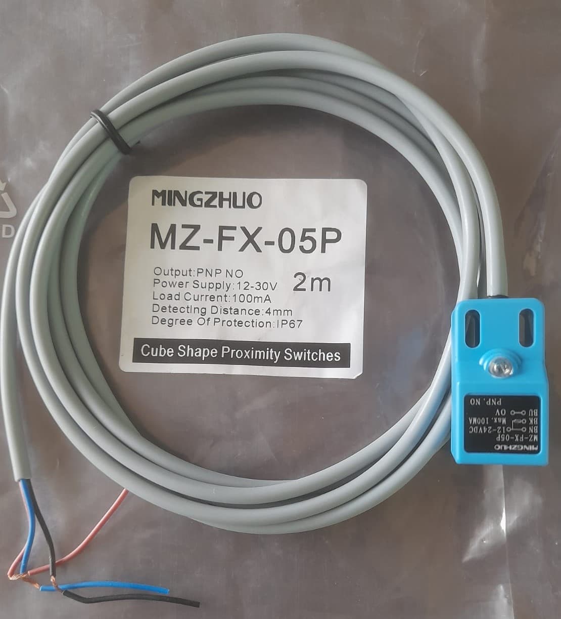 SENSOR INDUCTIVO PNP ( MZ-FX-05P )