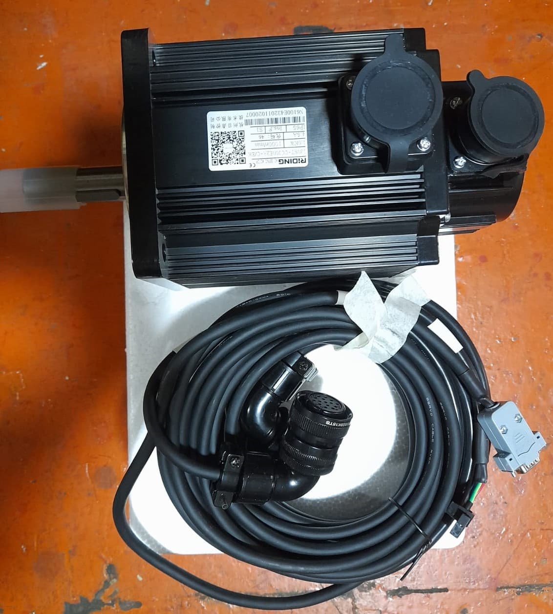 SERVO MOTOR / DRIVER Y CABLES REFERENCIA RIDING