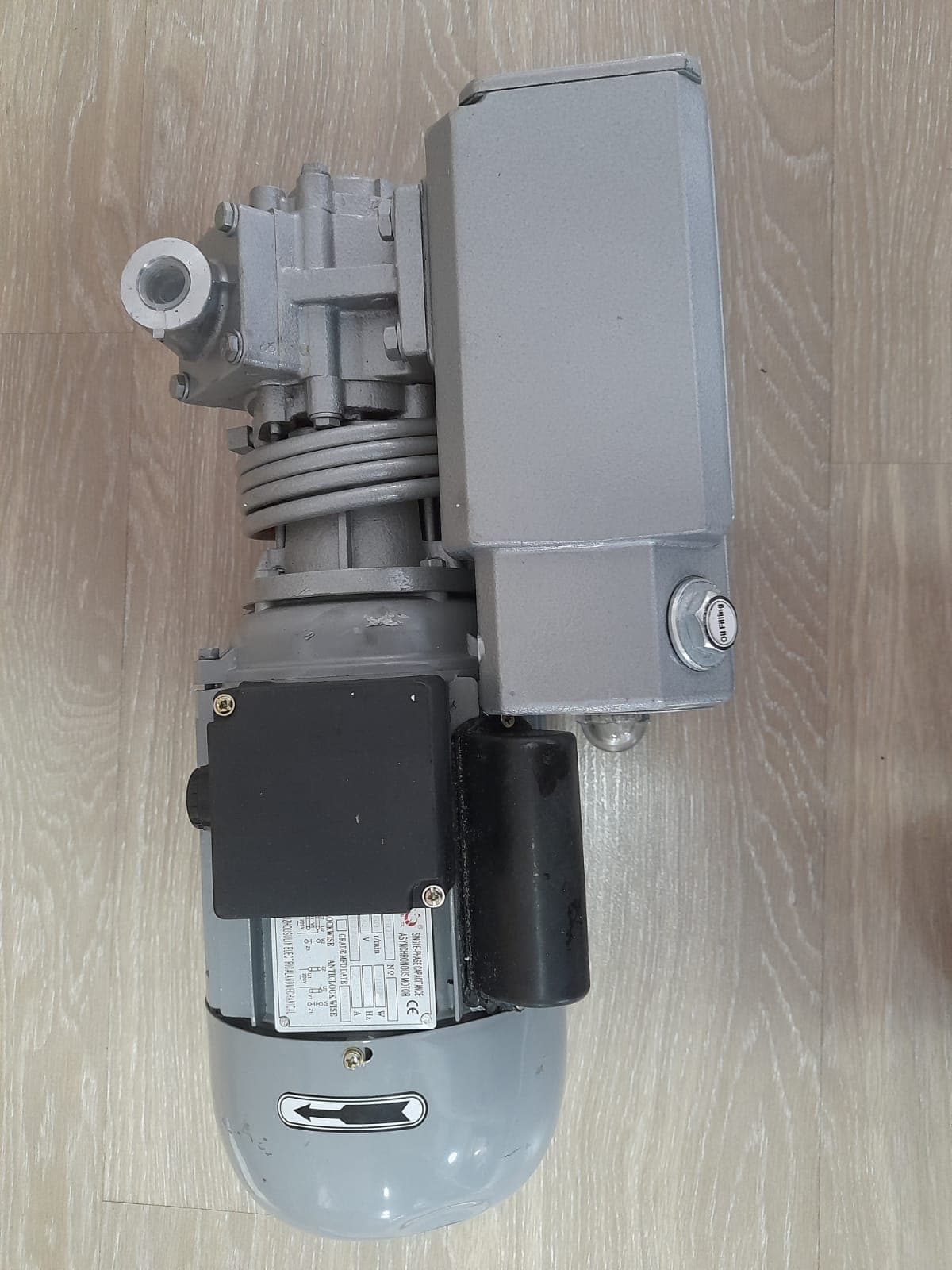 BOMBA DE VACIO 020 CON MOTOR DE 220V/ 60HZ/2 FASES