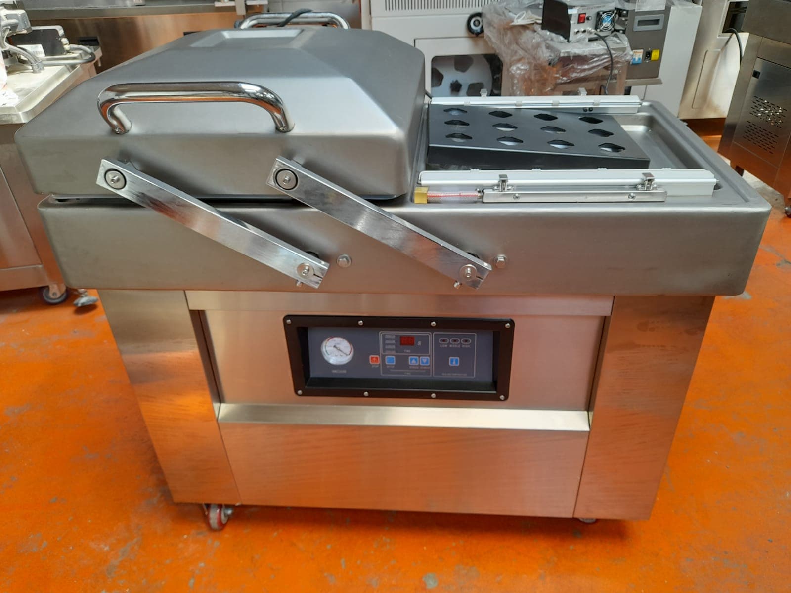 DZ 400/2SB MAQUINA VACIO DOBLE CAMARA- 220 V BOMBA CHINA
