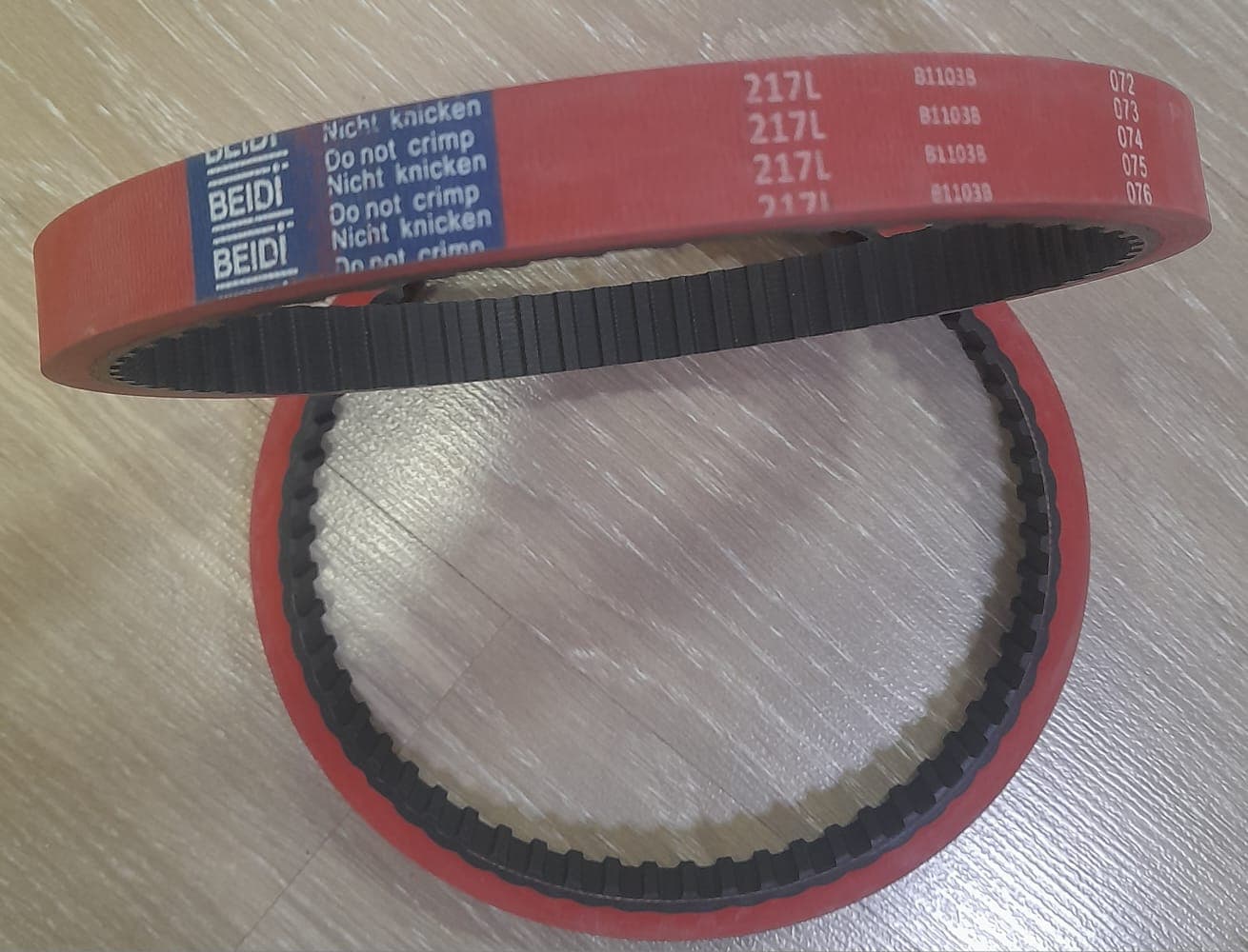 CORREA SINCRÓNICA 217L / 58 DIENTES 284MMX19MMX12MM. UNIDAD. NACIONAL