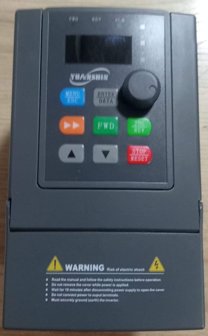 VARIADOR DE VELOCIDAD YX3000-2S000TG YUANSHIN