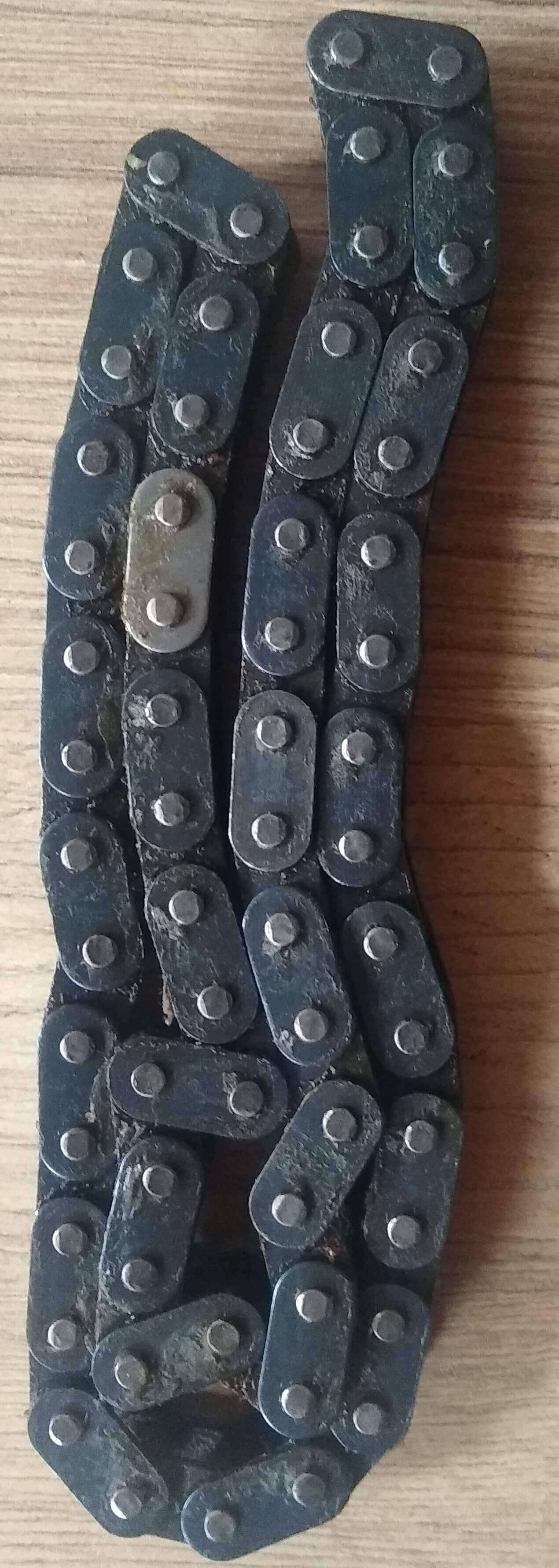 CADENA DE 54 CM DE LARGA CON ESLABÓN