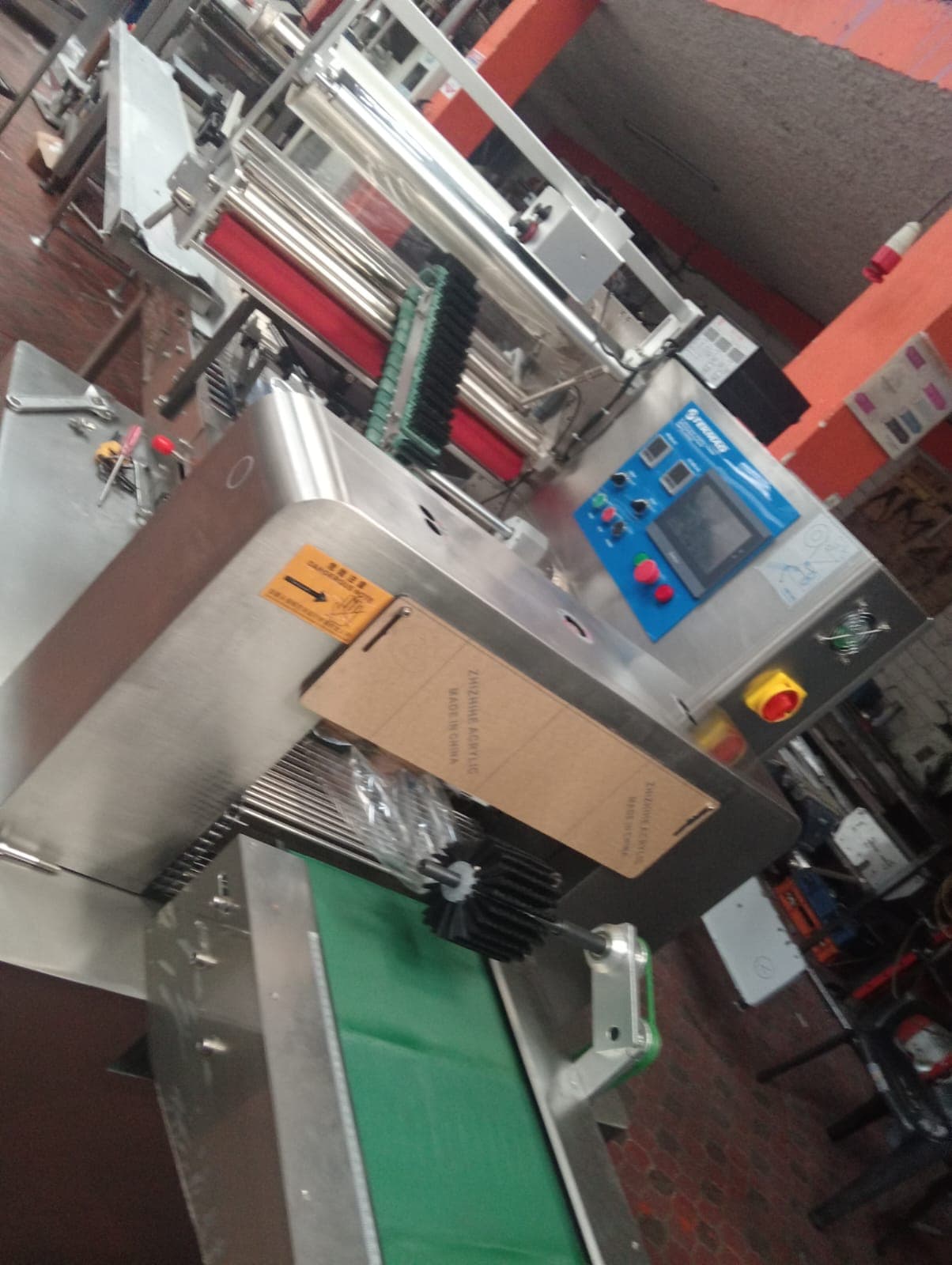 EMPACADORA HORIZONTAL INOX JK-Z700B 3 SERVOS 1 MORDAZA