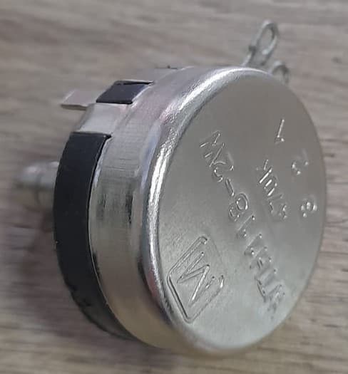 POTENCIOMETRO CON PERILLA WTH118-2W 470K.(*) REVISAR FP SERVOS