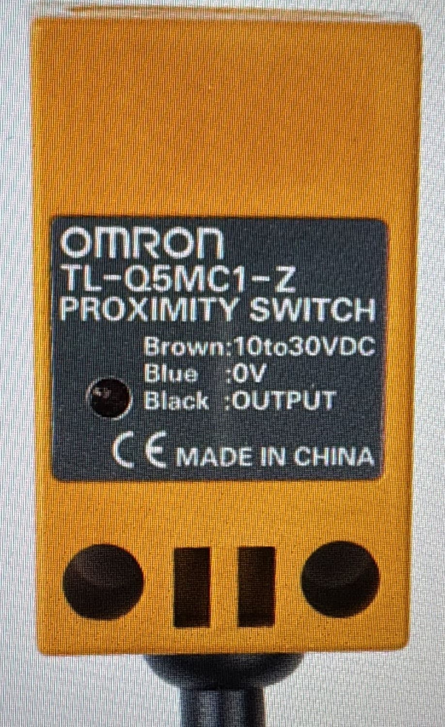 SENSOR LECTURA CADENA ALIMENTACIÓN OMRON TL-Q5MC1-Z 10-30VDC